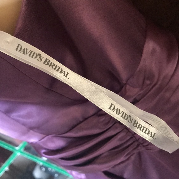 DAVIDS BRIDAL AUBERGINE BUBBLE HEM DRESS - Picture 12 of 12